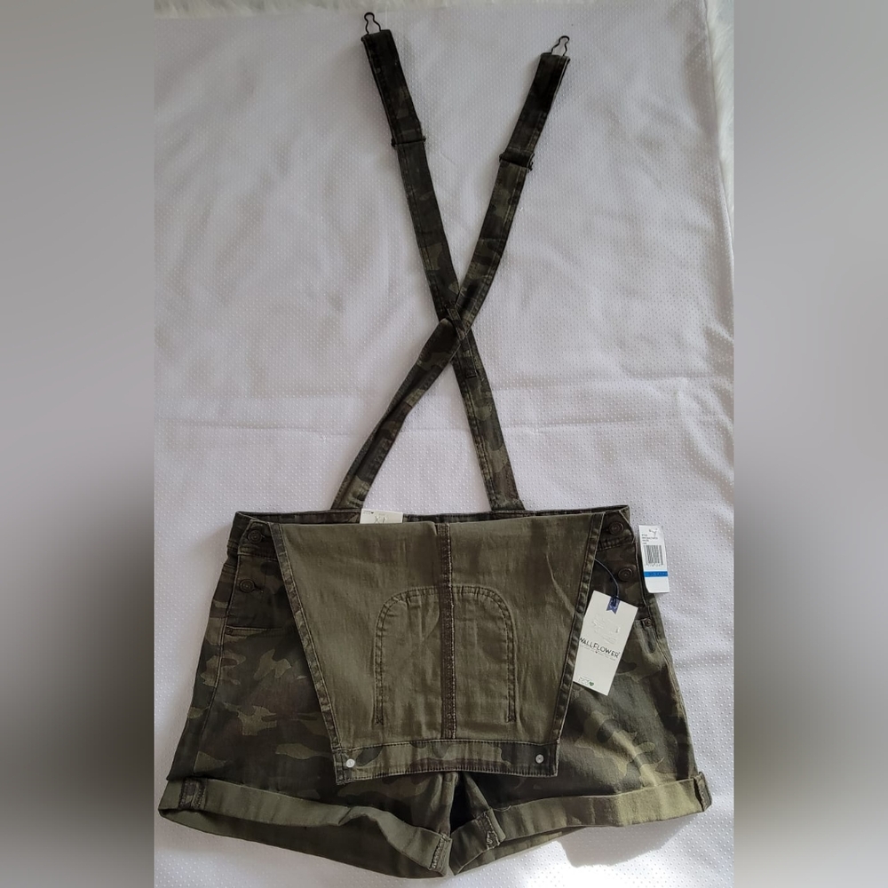 wallflower Jumpsuits Juniors style wfn11244-z748-r752 color camo Size XL 8.5 - Picture 4 of 10